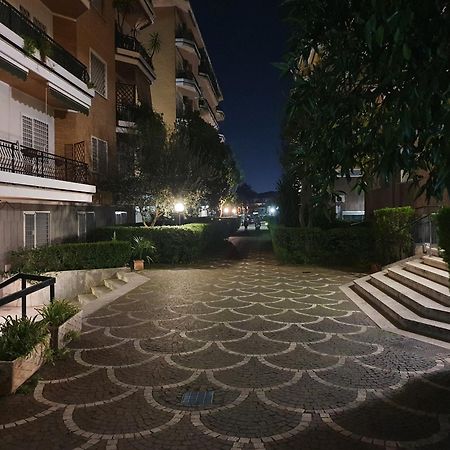 Appartamento "La Terrazza Di Giacinta" Rome Bagian luar foto